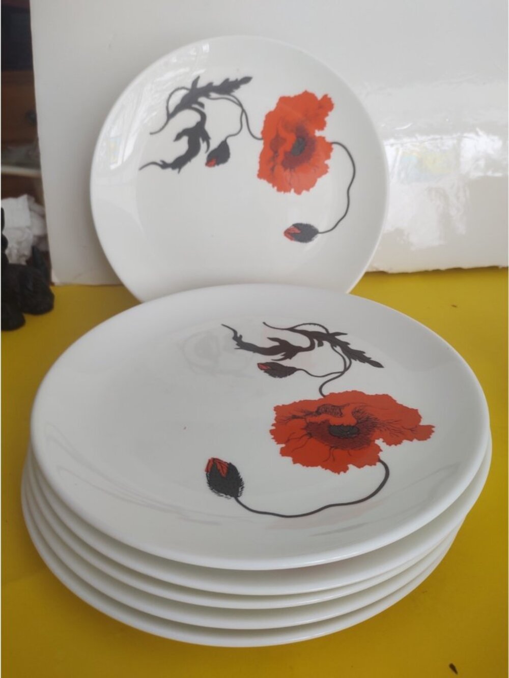 Wedgwood Cornpoppy Salad Plates 8 1/4" Susie Cooper Bone China(set of 6)